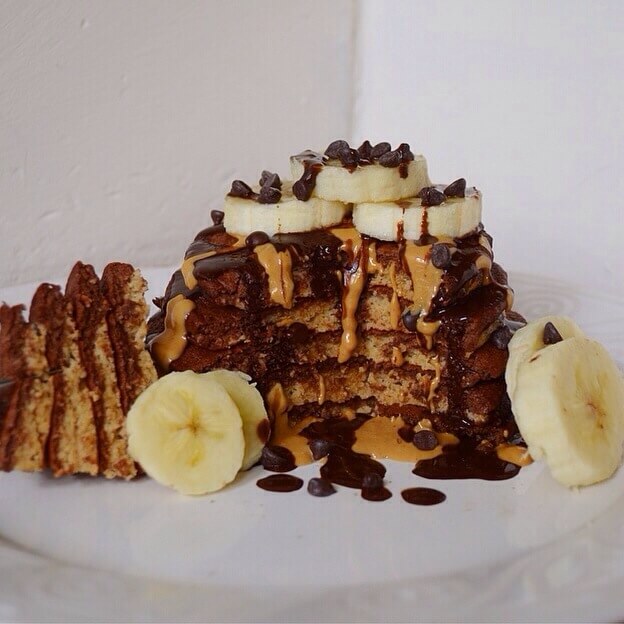 Peanut Butter Stuffed Chocolate Protein Pancakes