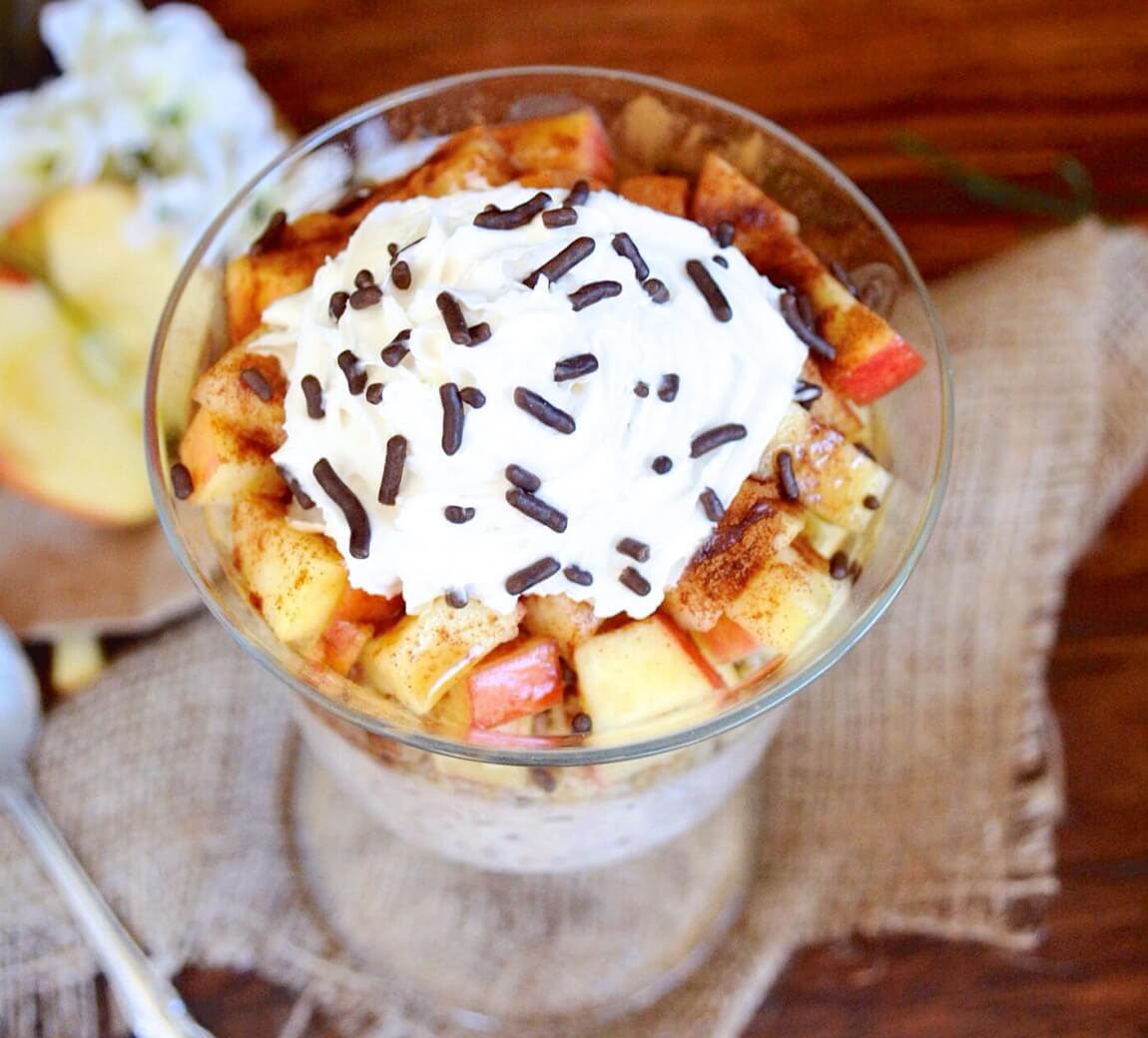 Carmel Apple Cinnamon Overnight Oats